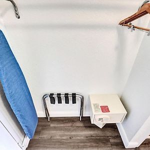 Comfort Zimmer mit Kingsize-Bett